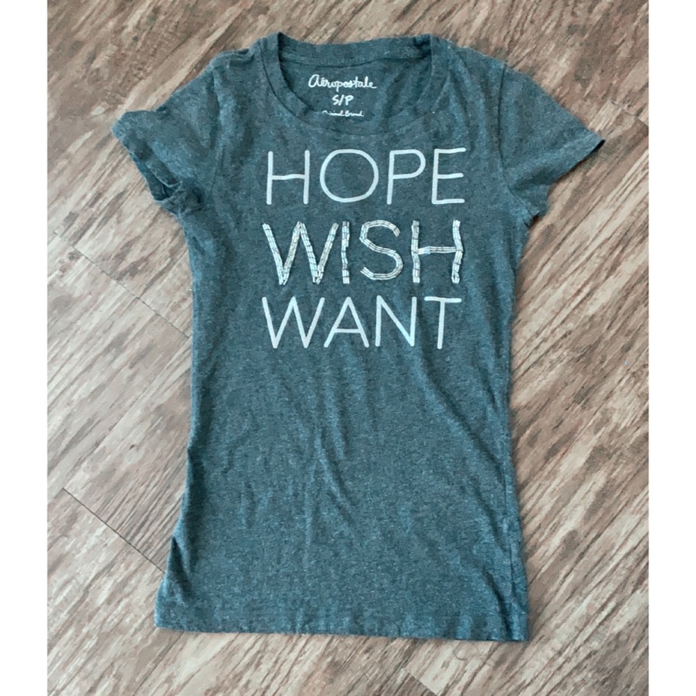 Woman’s t shirt size S